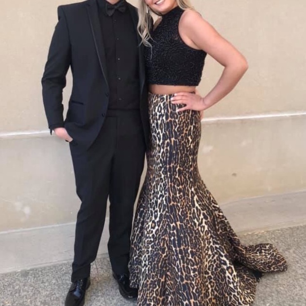 Sherri Hill Prom Dress